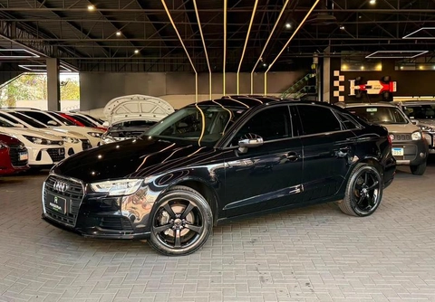Audi A3 2017 Preto — foto 1 de 3