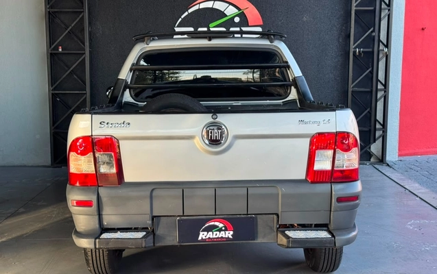 imagem-https://www.socarrao.com.br/sc-vehicle-images-prod/3227482/1786711777130-V2hhdHNBcHAgSW1hZ2UgMjAyNi0wOC0xNCBhdCAwOS4wNi40NSAoMSkuanBlZw.jpeg