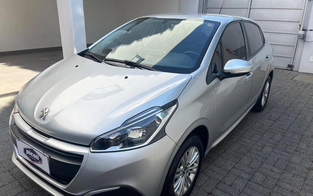 imagem-https://www.socarrao.com.br/sc-vehicle-images-prod/3227492/1789502033359-8361440_1_B_49b704e212.jpeg