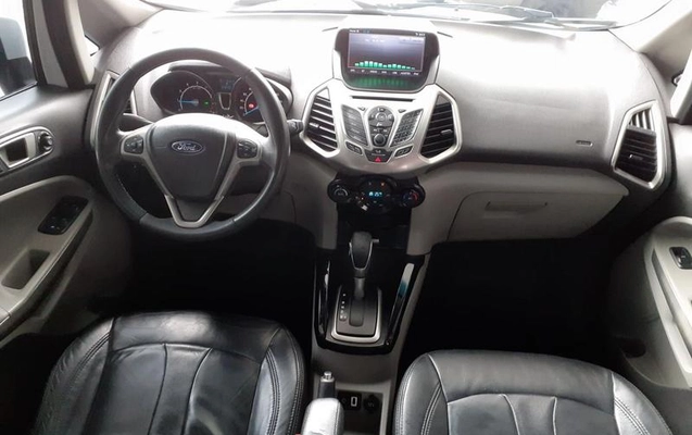 imagem-https://www.socarrao.com.br/sc-vehicle-images-prod/3227543/1789419599792-8379331_0_B_2e8bd72ba2.jpeg