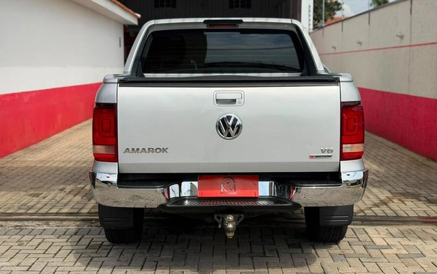 imagem-https://www.socarrao.com.br/sc-vehicle-images-prod/3227552/1790110082359-8379311_16_B_ebba997847.jpeg