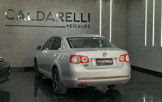 imagem-https://www.socarrao.com.br/sc-vehicle-images-prod/3227565/1792601972577-8377968_1_B_a1fd933a41.jpeg