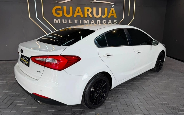 imagem-https://www.socarrao.com.br/sc-vehicle-images-prod/3227831/1786712560535-NC5qcGVn.jpeg