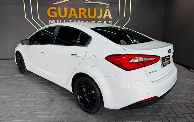 imagem-https://www.socarrao.com.br/sc-vehicle-images-prod/3227831/1786712560719-Ni5qcGVn.jpeg