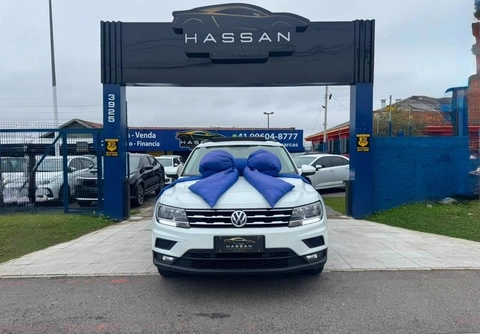 Volkswagen Tiguan 2018 Branco — foto 1 de 3