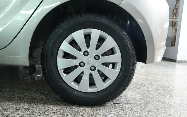 imagem-https://www.socarrao.com.br/sc-vehicle-images-prod/3227994/1787922328819-1acc4e1c-1f97-4b8e-b628-c279d34f99cb.jpg
