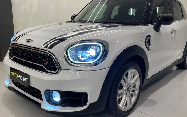 imagem-https://www.socarrao.com.br/sc-vehicle-images-prod/3228323/1786713581785-671269b5-9a48-4475-84b3-c5e5cf41a03b.jpg