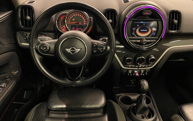 imagem-https://www.socarrao.com.br/sc-vehicle-images-prod/3228323/1786713581790-48624604-2e63-43cd-9e73-c8626cd5a612.jpg