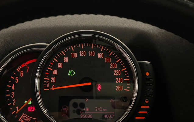 imagem-https://www.socarrao.com.br/sc-vehicle-images-prod/3228323/1786713581792-01dd16c8-9942-4e09-8176-a50287461344.jpg
