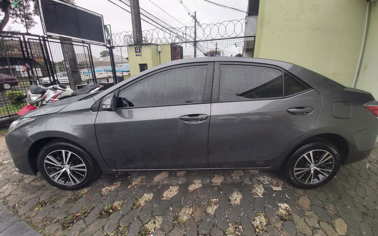 imagem-https://www.socarrao.com.br/sc-vehicle-images-prod/3228511/1786714196345-V2hhdHNBcHAgSW1hZ2UgMjAyNi0wOC0xMSBhdCAyMy4yMi40MiAoMykuanBlZw.jpeg
