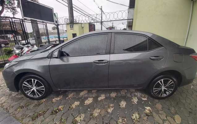 imagem-https://www.socarrao.com.br/sc-vehicle-images-prod/3228511/1786714196345-V2hhdHNBcHAgSW1hZ2UgMjAyNi0wOC0xMSBhdCAyMy4yMi40MiAoMykuanBlZw.jpeg