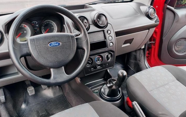 imagem-https://www.socarrao.com.br/sc-vehicle-images-prod/3228548/1789649988392-8229641_11_B_7cfd55efd6.jpeg