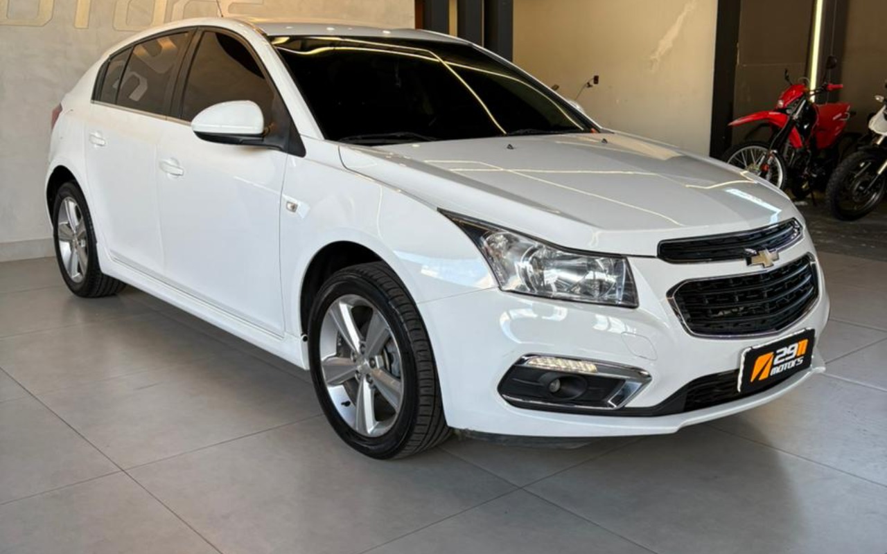 imagem-https://www.socarrao.com.br/sc-vehicle-images-prod/3228606/1786714584711-V2hhdHNBcHAgSW1hZ2UgMjAyNi0wOC0xNCBhdCAxMC4zMi40OC5qcGVn.jpeg