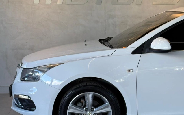 imagem-https://www.socarrao.com.br/sc-vehicle-images-prod/3228606/1786714584774-V2hhdHNBcHAgSW1hZ2UgMjAyNi0wOC0xNCBhdCAxMC4zMi40OCAoMSkuanBlZw.jpeg