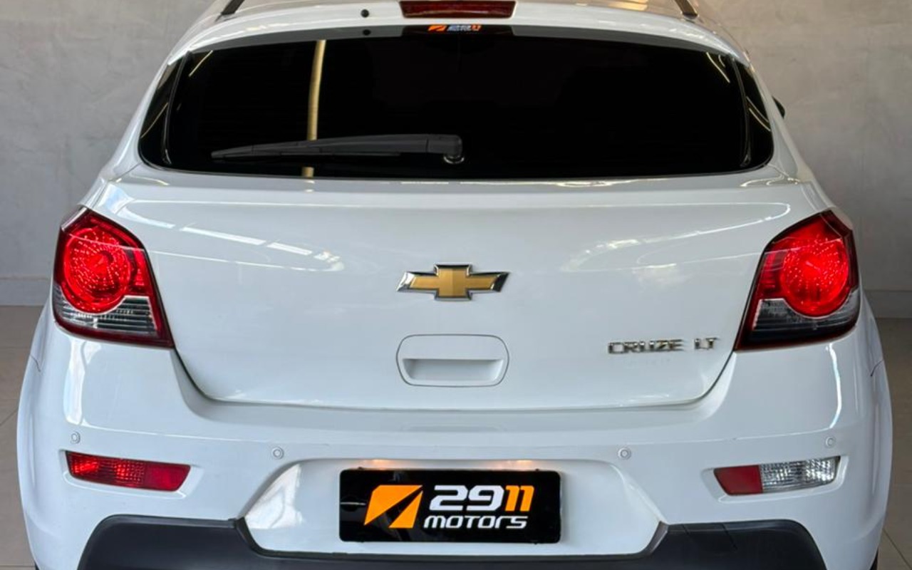 imagem-https://www.socarrao.com.br/sc-vehicle-images-prod/3228606/1786714585148-V2hhdHNBcHAgSW1hZ2UgMjAyNi0wOC0xNCBhdCAxMC4zMi40OS5qcGVn.jpeg