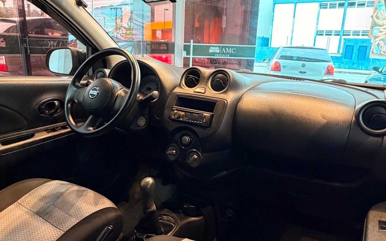 imagem-https://www.socarrao.com.br/sc-vehicle-images-prod/3228660/1786714760153-V2hhdHNBcHAgSW1hZ2UgMjAyNi0wOC0xMyBhdCAxNC40My4zNy5qcGVn.jpeg