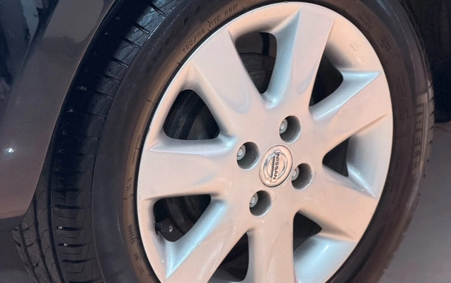 imagem-https://www.socarrao.com.br/sc-vehicle-images-prod/3228660/1786714761063-V2hhdHNBcHAgSW1hZ2UgMjAyNi0wOC0xMyBhdCAxNC40My4zMiAoMSkuanBlZw.jpeg