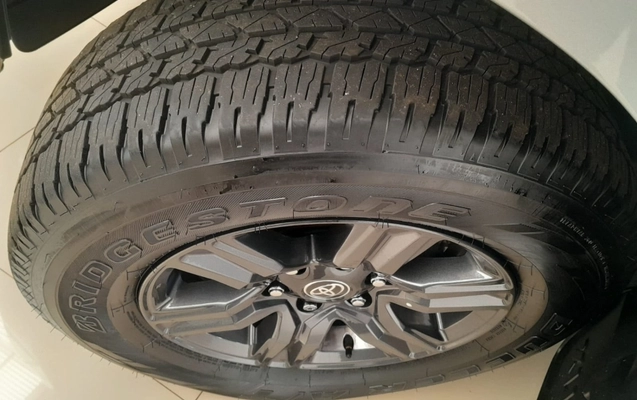imagem-https://www.socarrao.com.br/sc-vehicle-images-prod/3228798/1788298295067-HhkurnhWnV0gfTL0pupVcrhd9lblDwJq.jpg