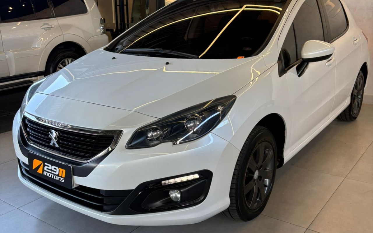 imagem-https://www.socarrao.com.br/sc-vehicle-images-prod/3228865/1786715134427-V2hhdHNBcHAgSW1hZ2UgMjAyNi0wOC0xNCBhdCAxMC40Mi40MyAoMSkuanBlZw.jpeg