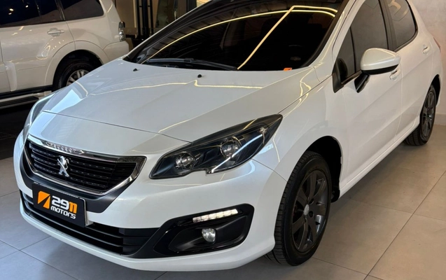 imagem-https://www.socarrao.com.br/sc-vehicle-images-prod/3228865/1786715134427-V2hhdHNBcHAgSW1hZ2UgMjAyNi0wOC0xNCBhdCAxMC40Mi40MyAoMSkuanBlZw.jpeg