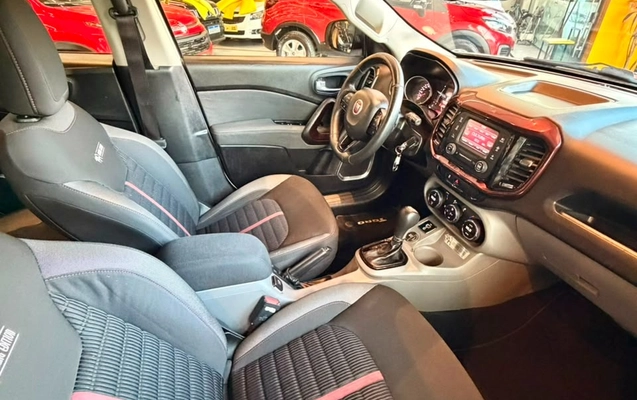imagem-https://www.socarrao.com.br/sc-vehicle-images-prod/3229009/1786715438066-342fb8f8-f2c4-4f8f-8ecf-bd3711534bc7.jpg