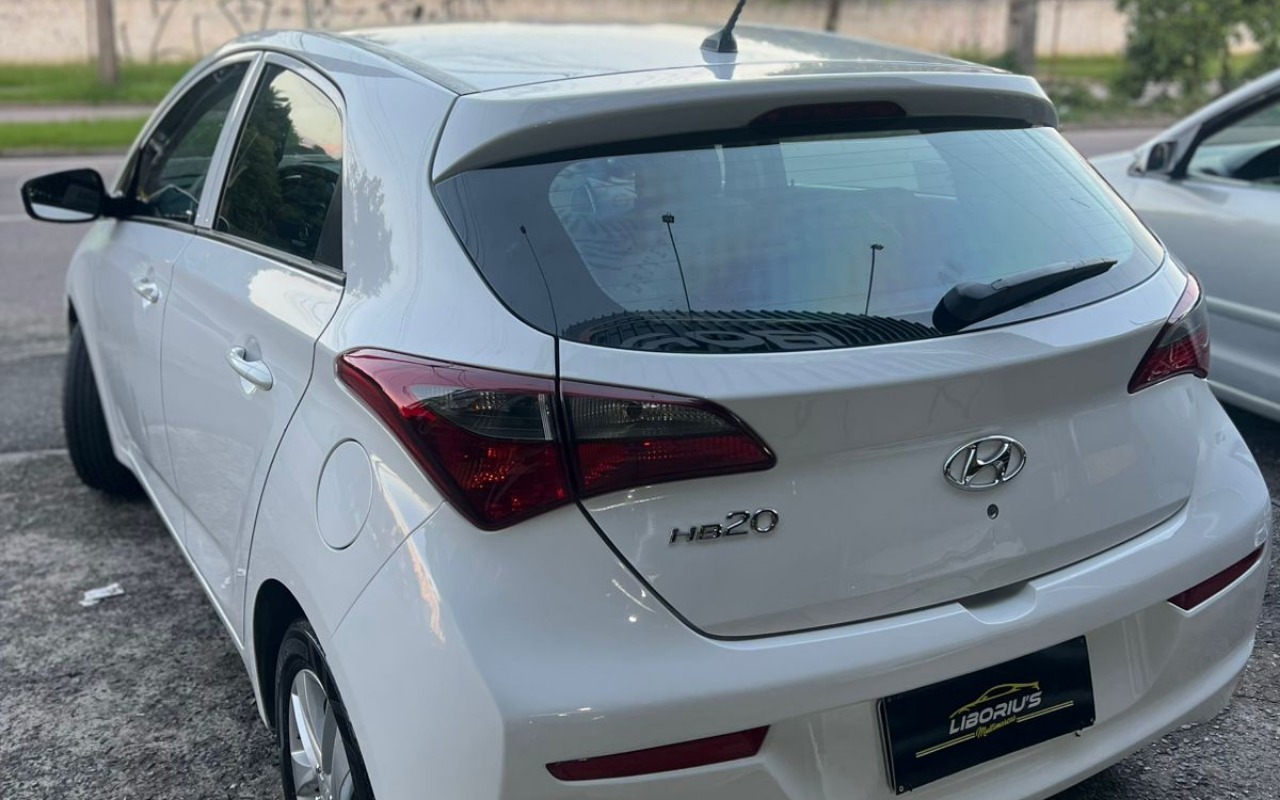 imagem-https://www.socarrao.com.br/sc-vehicle-images-prod/3229326/1786716436700-V2hhdHNBcHAgSW1hZ2UgMjAyNi0wNi0yMyBhdCAxNS40NC40NyAoMikuanBlZw.jpeg