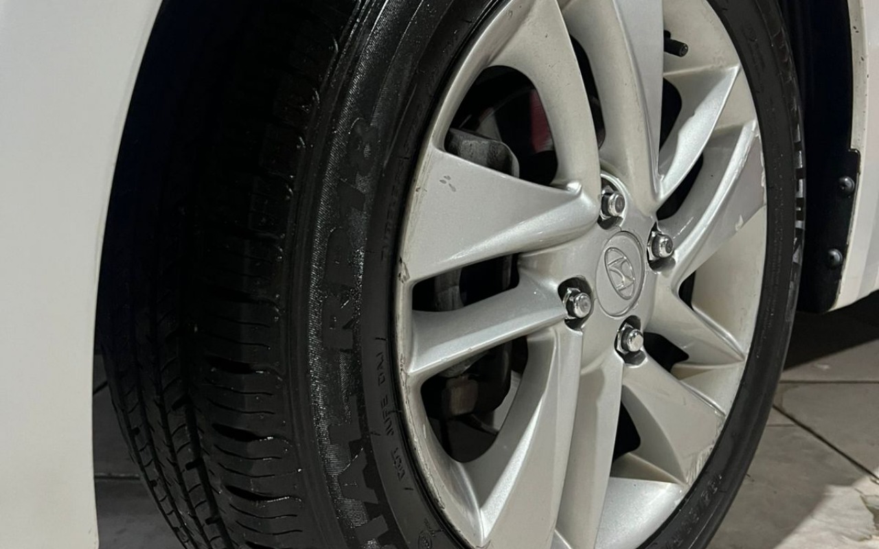 imagem-https://www.socarrao.com.br/sc-vehicle-images-prod/3229326/1786716437127-V2hhdHNBcHAgSW1hZ2UgMjAyNi0wNi0yMyBhdCAxNS40NC40OCAoMikuanBlZw.jpeg