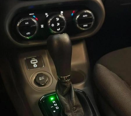 imagem-https://www.socarrao.com.br/sc-vehicle-images-prod/3229411/1789133369630-8358417_0_B_cd21494e2d.jpeg