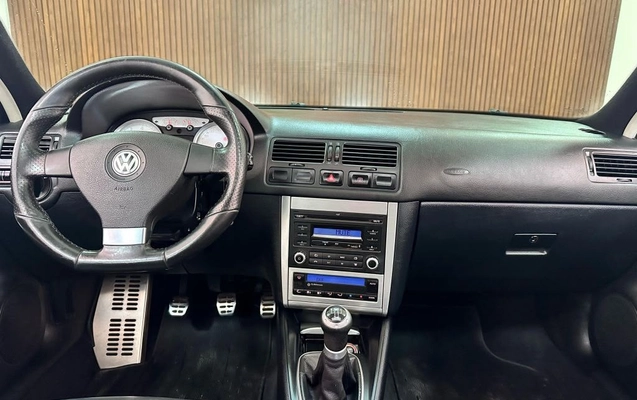 imagem-https://www.socarrao.com.br/sc-vehicle-images-prod/3229913/1786718083137-9d406354-6e45-4fc3-a4f1-e4381396cbd7.jpg