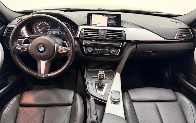 imagem-https://www.socarrao.com.br/sc-vehicle-images-prod/3230036/1790017526129-8377043_13_B_d15da3034f.jpeg