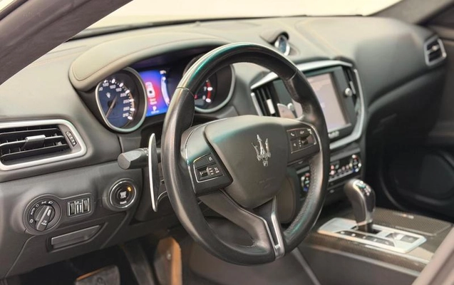imagem-https://www.socarrao.com.br/sc-vehicle-images-prod/3230064/1787606039279-8351090_17_B_fee89a5d24.jpeg