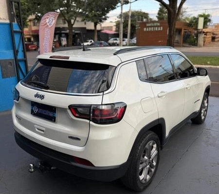 imagem-https://www.socarrao.com.br/sc-vehicle-images-prod/3230434/1786985876505-8380134_2_B_1c5d77e8ca.jpeg