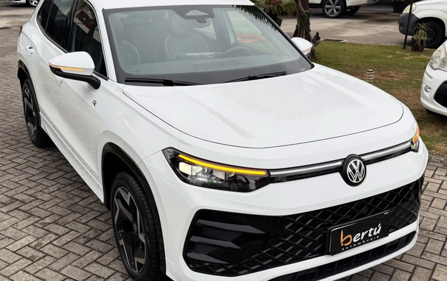 imagem-https://www.socarrao.com.br/sc-vehicle-images-prod/3230470/1786719317397-123465f3-6ad9-48bc-aeca-b663fb4d1f83.jpg