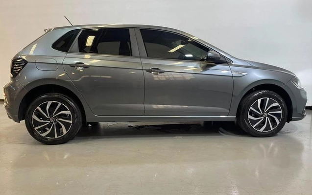 imagem-https://www.socarrao.com.br/sc-vehicle-images-prod/3230605/1786740340063-8380207_3_B_629f76d663.jpeg