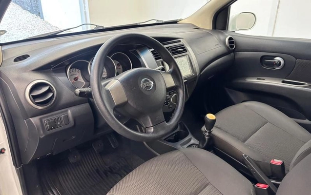 imagem-https://www.socarrao.com.br/sc-vehicle-images-prod/3230795/1788030262049-8365147_18_B_97b589755b.jpeg
