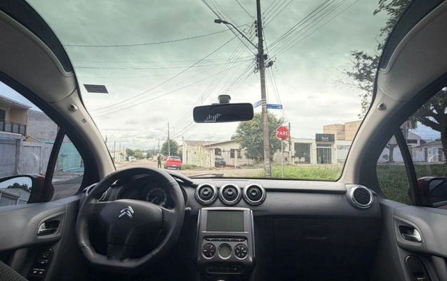 imagem-https://www.socarrao.com.br/sc-vehicle-images-prod/3230825/1786720364101-V2hhdHNBcHAgSW1hZ2UgMjAyNi0wNi0yMyBhdCAxNS40NS4wMCAoNSkuanBlZw.jpeg