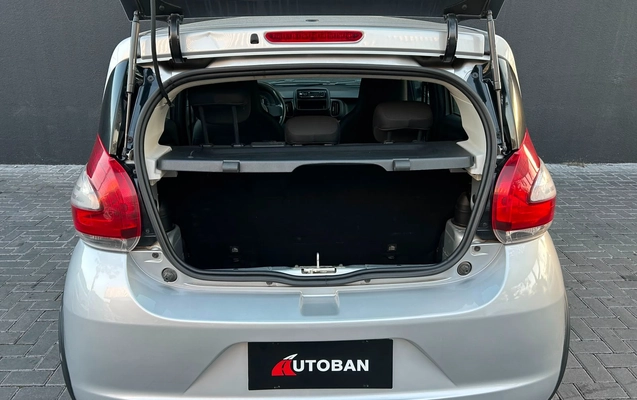 imagem-https://www.socarrao.com.br/sc-vehicle-images-prod/3231030/1787056172640-0272cfd5-b7e1-4616-ab7a-cda12be08b0b.jpg