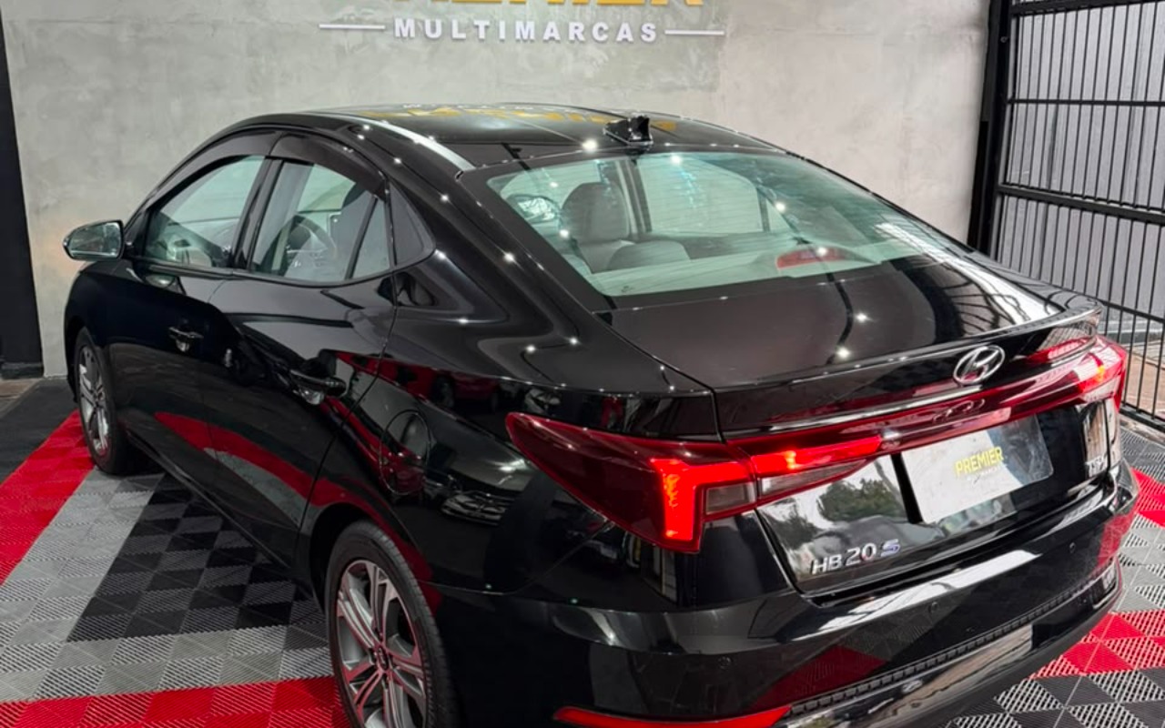 imagem-https://www.socarrao.com.br/sc-vehicle-images-prod/3231034/1786720723195-V2hhdHNBcHAgSW1hZ2UgMjAyNi0wOC0xNCBhdCAxMi4wNC40MCAoNCkuanBlZw.jpeg