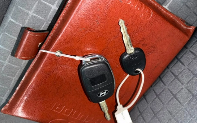imagem-https://www.socarrao.com.br/sc-vehicle-images-prod/3231034/1786720724148-V2hhdHNBcHAgSW1hZ2UgMjAyNi0wOC0xNCBhdCAxMi4wNC40Mi5qcGVn.jpeg