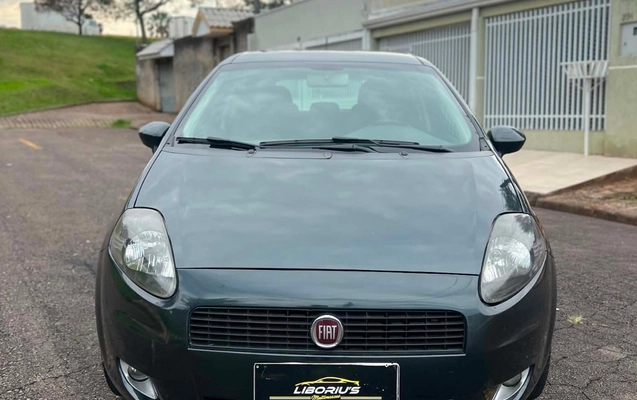 imagem-https://www.socarrao.com.br/sc-vehicle-images-prod/3231253/1786721377908-YTA3M2FiZTItYzllZC00MDRjLTkwMDItMzEyNGFmNzg2YWQxLmpwZw.jpg