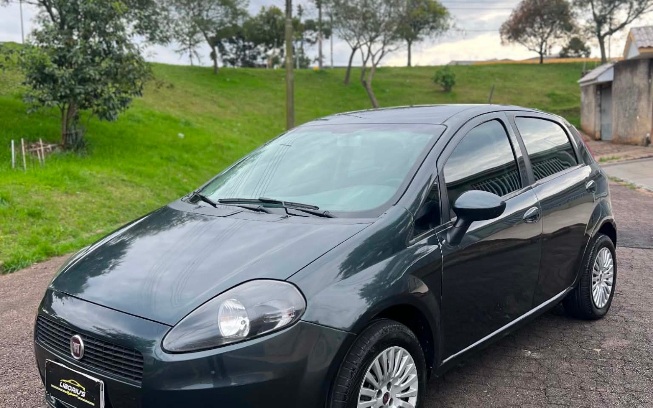 imagem-https://www.socarrao.com.br/sc-vehicle-images-prod/3231253/1786721378049-ZmQwYjk4YTgtNWYwNi00ZjRkLWJkYzItYTgyNDhjY2YzYzgwLmpwZw.jpg