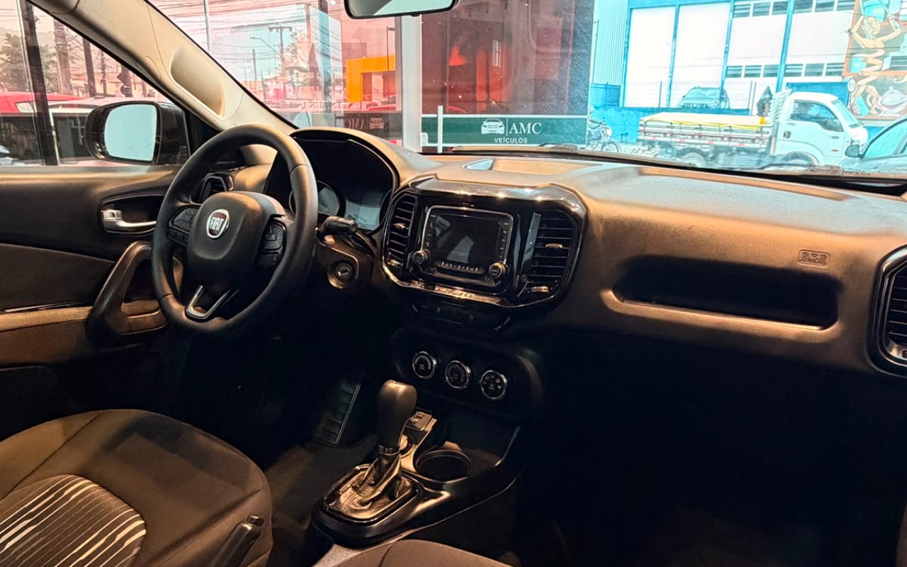imagem-https://www.socarrao.com.br/sc-vehicle-images-prod/3231380/1786721621529-V2hhdHNBcHAgSW1hZ2UgMjAyNi0wOC0xNCBhdCAxMC40My4yMCAoMykuanBlZw.jpeg