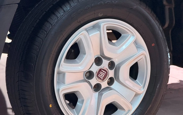 imagem-https://www.socarrao.com.br/sc-vehicle-images-prod/3231380/1786721622859-V2hhdHNBcHAgSW1hZ2UgMjAyNi0wOC0xNCBhdCAxMC40My4xNy5qcGVn.jpeg