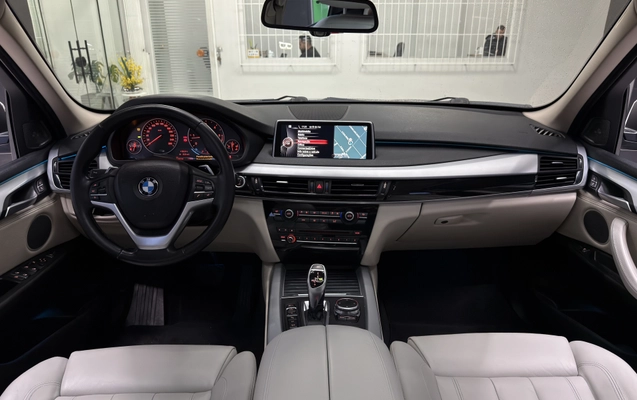 imagem-https://www.socarrao.com.br/sc-vehicle-images-prod/3231447/1786721869930-003_67d90d8fb6edc91ae41f139b00a12f27.jpeg