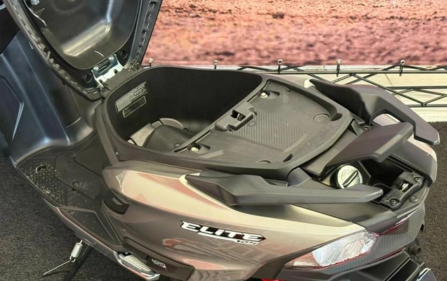 imagem-https://www.socarrao.com.br/sc-vehicle-images-prod/3231531/1786737410763-8374270_9_B_dcc14f6fad.jpeg