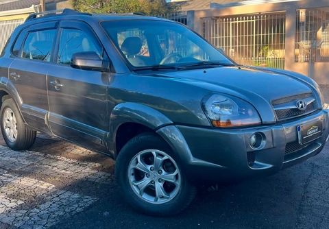 Hyundai Tucson 2.0 16V Flex Aut. 2017 Cinza — foto 1 de 3