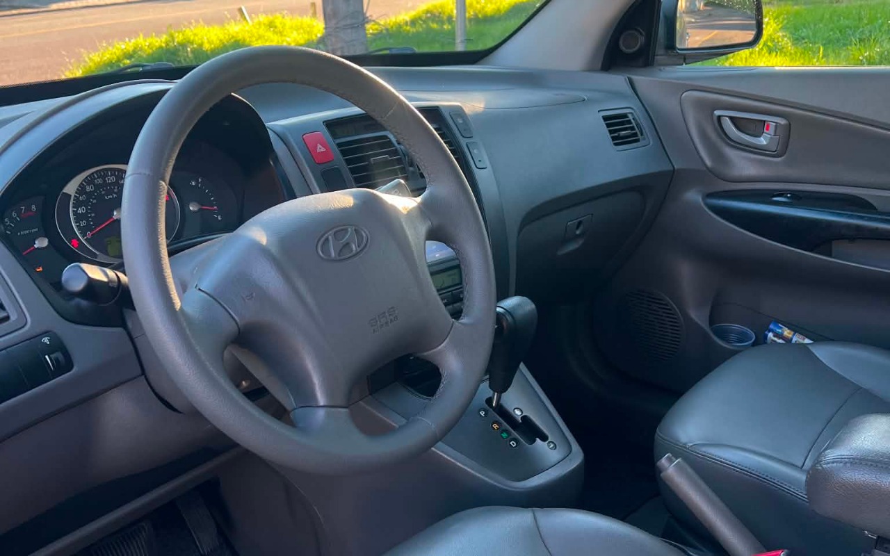 imagem-https://www.socarrao.com.br/sc-vehicle-images-prod/3231840/1786722717250-ODQ1NzgzM2ItMjVkMC00MTU4LTg0NWItMDEyNDdhODg5YmM3LmpwZw.jpg
