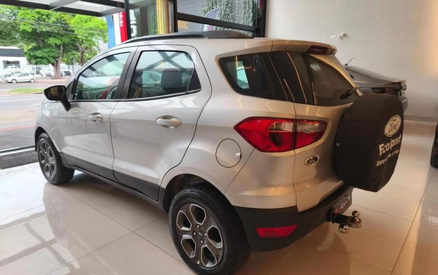 imagem-https://www.socarrao.com.br/sc-vehicle-images-prod/3231944/1788267302628-8319281_6_B_f1f505959c.jpeg