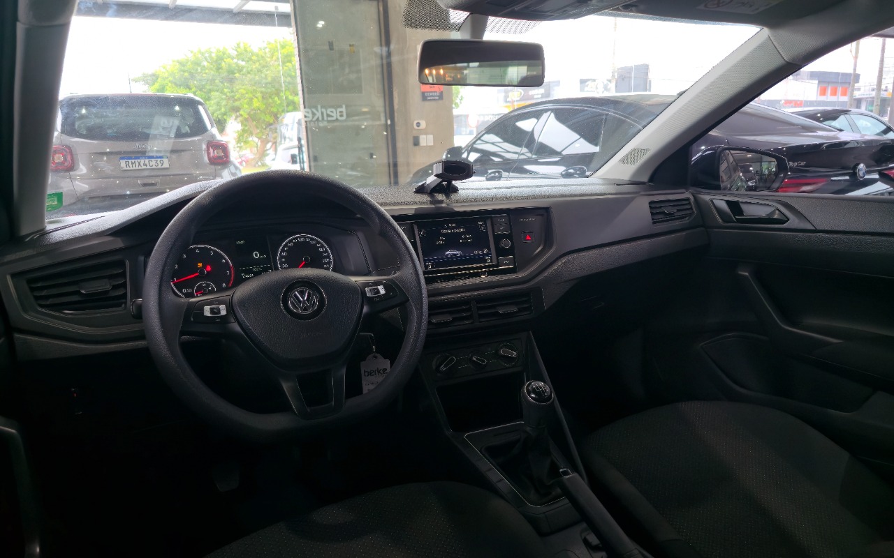 imagem-https://www.socarrao.com.br/sc-vehicle-images-prod/3231984/1790277736352-OTIuanBn.jpg