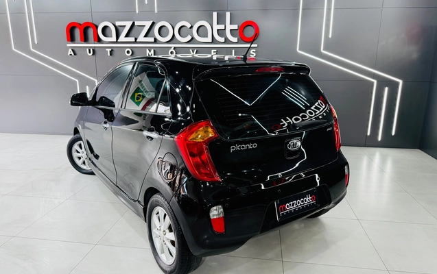 imagem-https://www.socarrao.com.br/sc-vehicle-images-prod/3232488/1786724508890-003_d15e832fe6a4e765b7611eee406a252e.jpeg